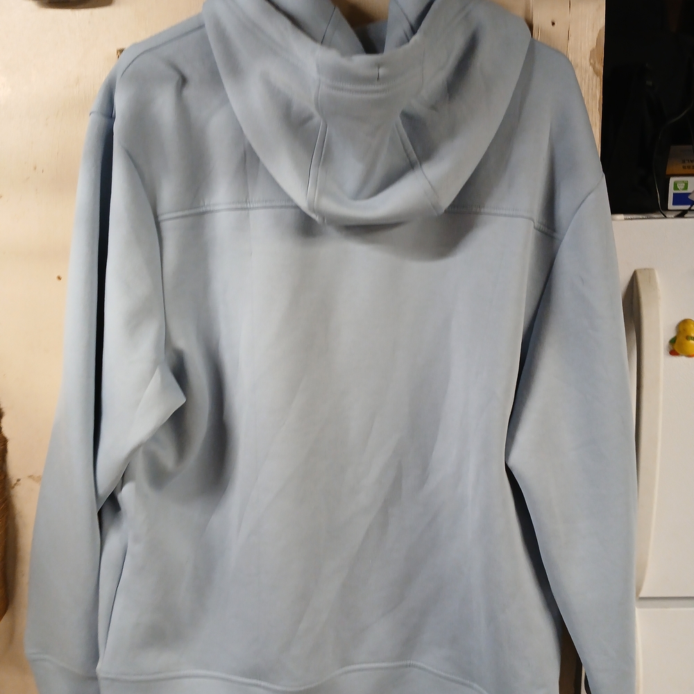 American Eagle Outfitters Men's Light Blue Hoodie with Subtle Logo - Picture 8 of 10